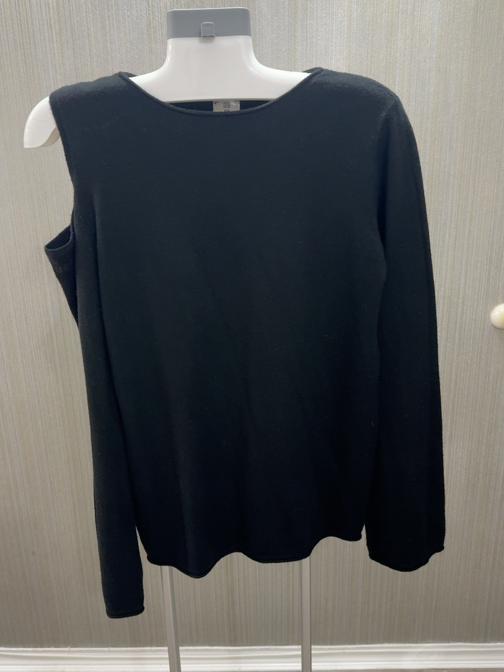 Gil Santucci Made in Italy Wool Blend Cutout Shoulder Sweater